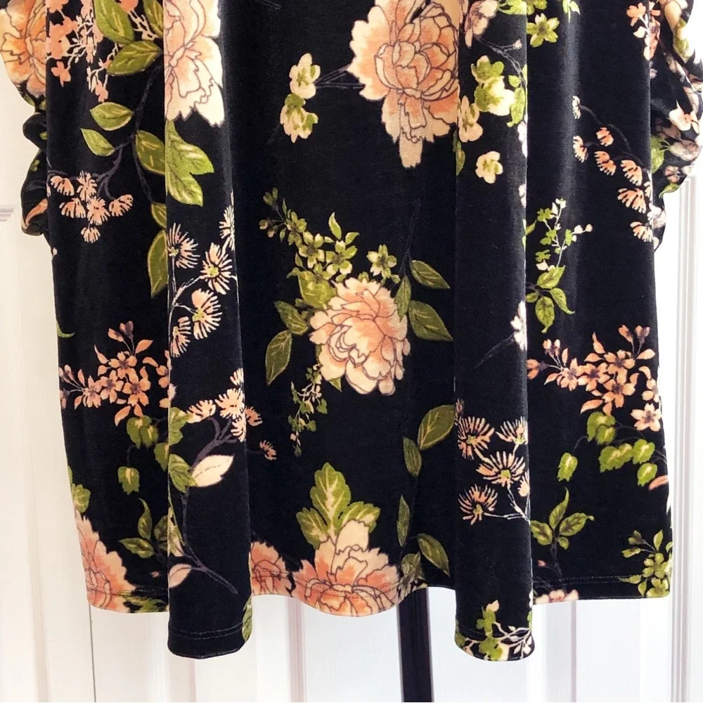 Capsule Black Multi Floral Velvet Ruched Long Sleeve Shift Dress 16 - Picture 10 of 16